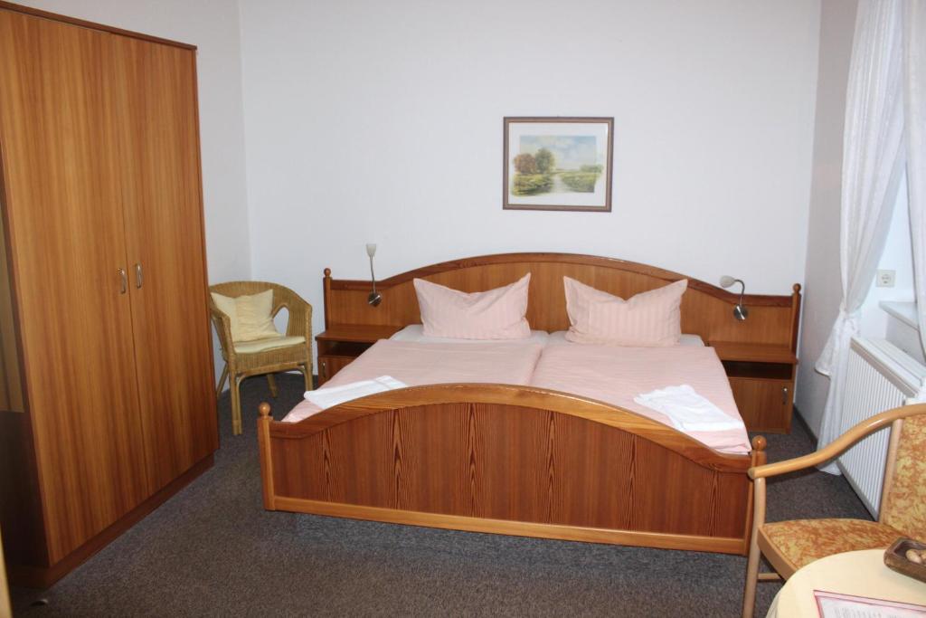Landgasthof Neue Schaenke Königstein an der Elbe Room photo